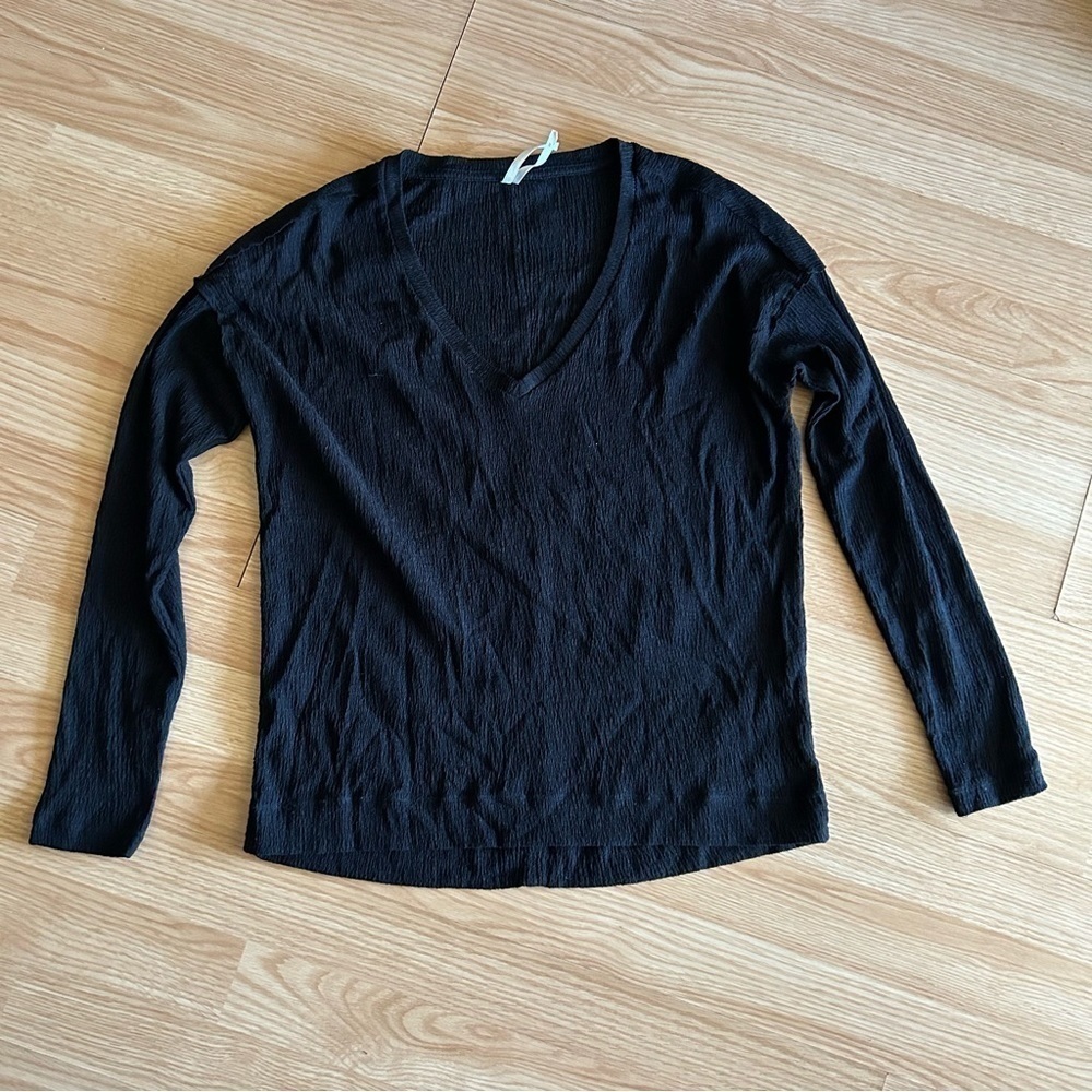 Anthropologie Black V-Neck Long Sleeve Top Women’s XS